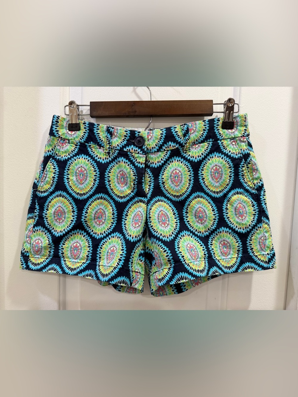 crown & ivy Geometric Starburst Shorts Size 2P